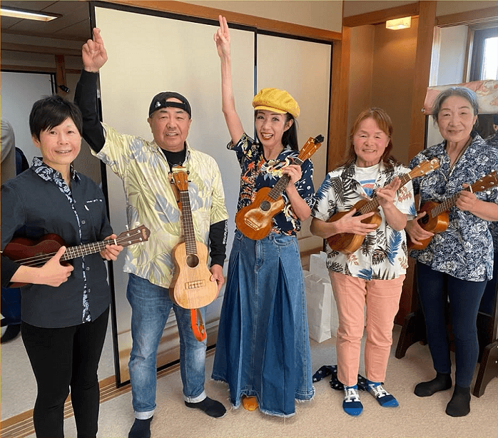 大垣市　北地区センターふれあいまつり　ウクレレ倶楽部　集合写真