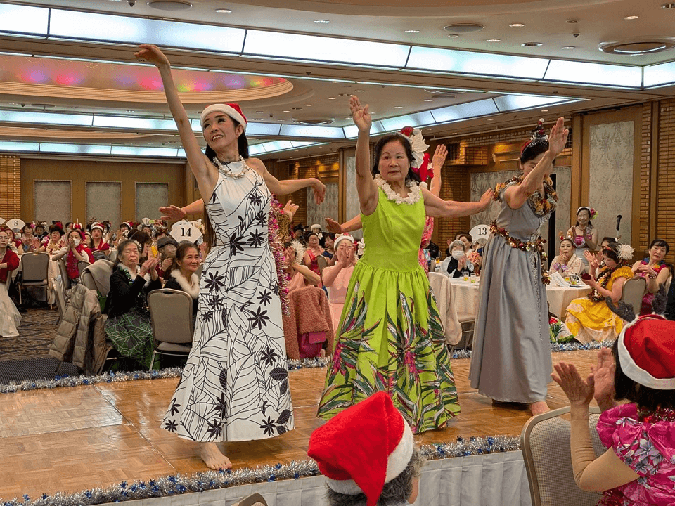 アロハ南サークル　クリスマスパーティー　名鉄グランドホテル　2025年12月