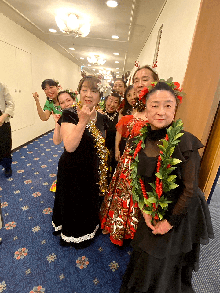 アロハ南サークル　クリスマスパーティー　名鉄グランドホテル　2025年12月